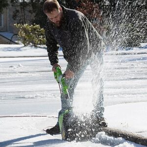 Greenworks Pelle à Neige Légère de 12 Pouces avec Fil 8 Ampères / 260802