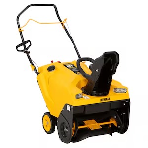 DEWALT Souffleuse à neige à essence mono-étagée de 21 po 208 cc E-Gov à démarrage électrique